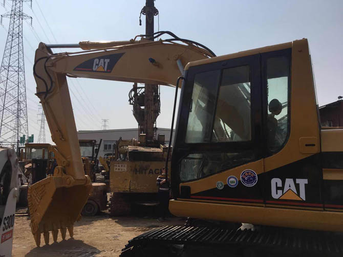 Caterpillar 320BL For Sale