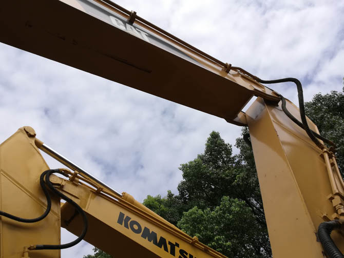 Cat 320BL with Jack Hammer