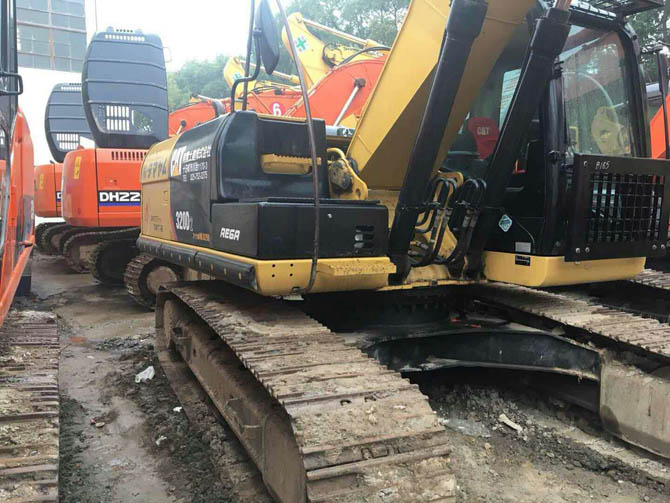 Caterpillar 320D2 For Sale