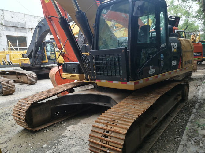 Caterpillar 326D2L For Sale