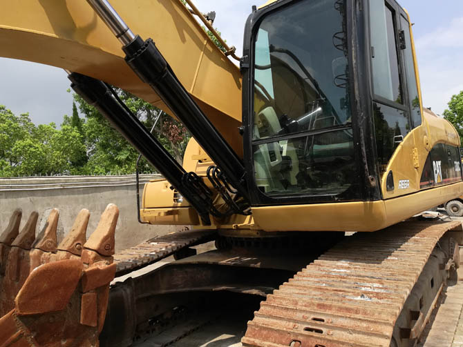 Caterpillar 330C For Sale