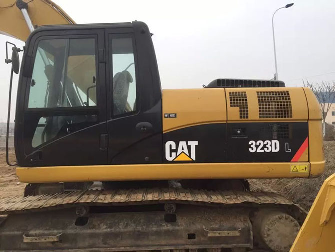 Caterpillar 323DL For Sale