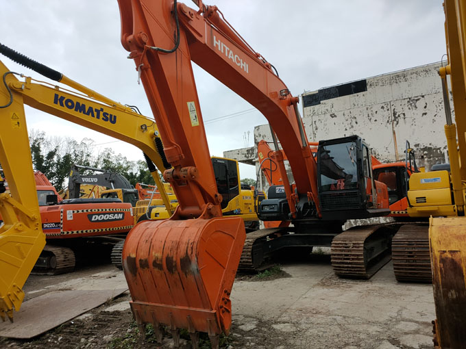 Used Hitachi ZX240 For Sale