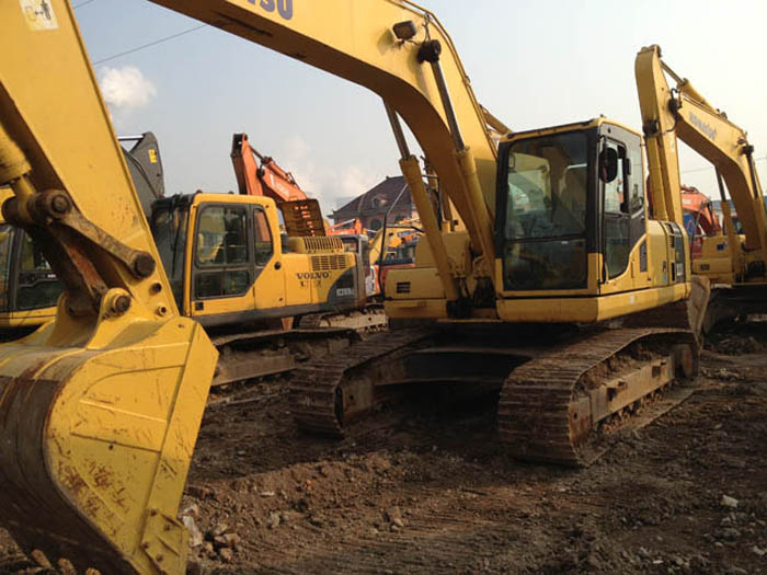 Used Komatsu PC220-8 For Sale