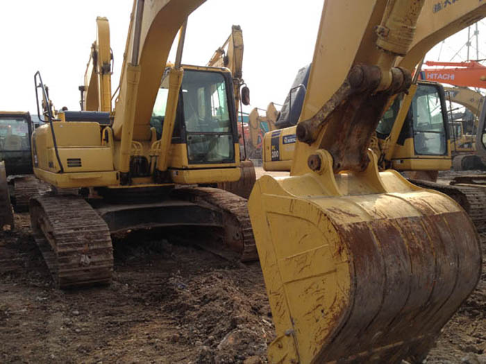 Used Komatsu PC220-8 For Sale