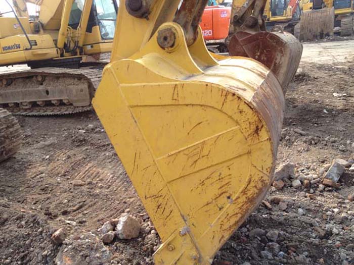 Used Komatsu PC220-8 For Sale