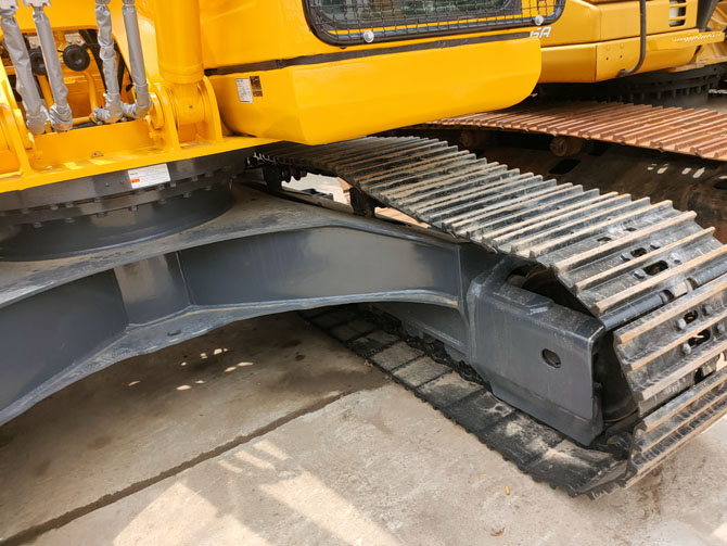 Komatsu PC200-8 For Sale