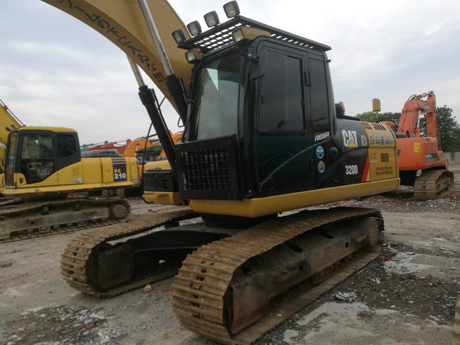 Caterpillar 320D For Sale