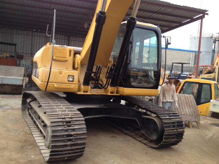 Caterpillar 325C For Sale