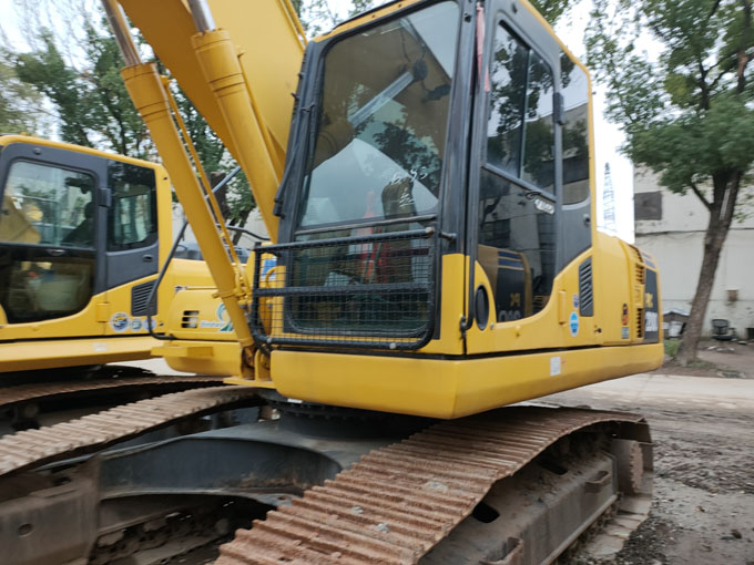 Original Komatsu PC200-8 For Sale