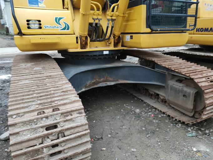 Komatsu PC200-8 For Sale