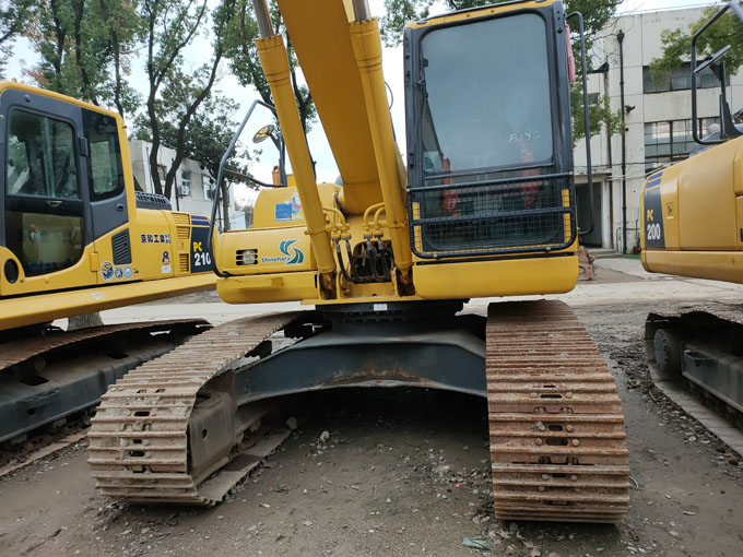 Original Komatsu PC200-8 For Sale