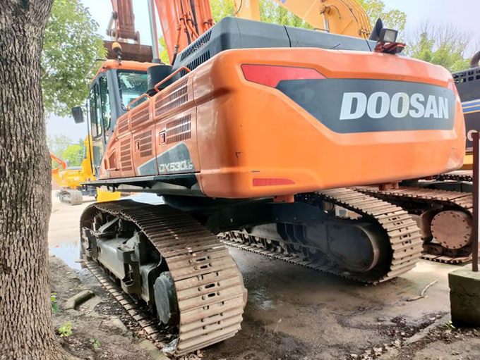 Used Doosan DX530LC-5 For Sale