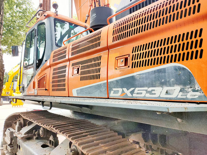 Used Doosan DX530LC-5 For Sale