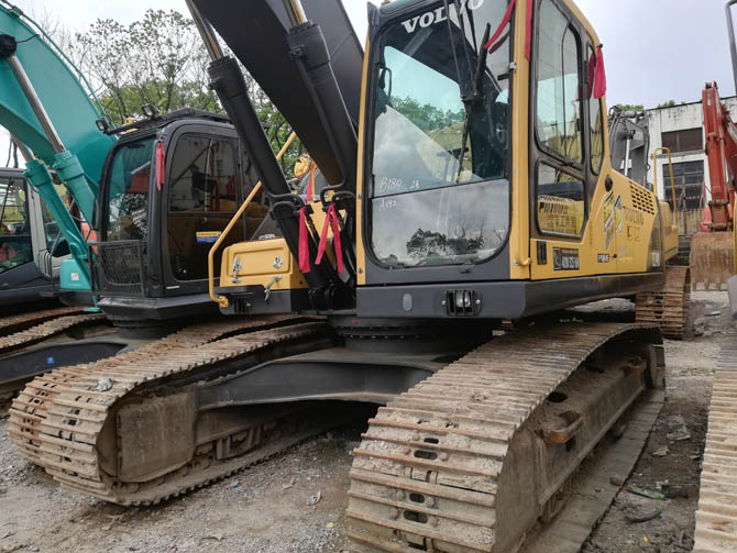 Used Volvo EC240B For Sale