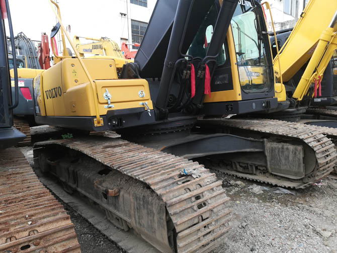 Used Volvo EC240B For Sale