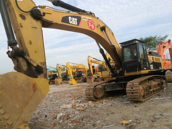 Cat 349D For Sale - Front Left View