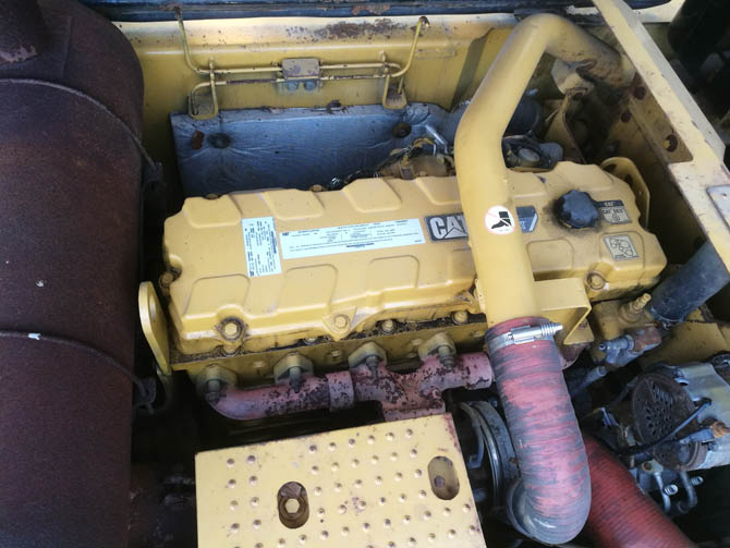 Cat 336D2 Excavator For Sale – made in Japan, original CAT C9 engine, mining bucket - Engine View