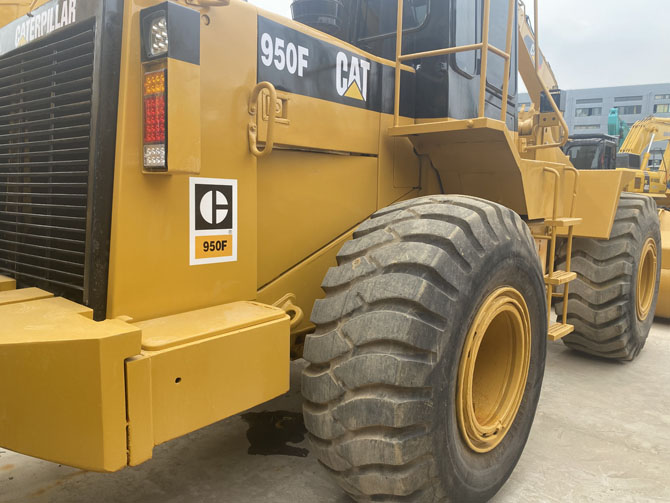 Cat 950F for sale 1998 model USA made in good working condition