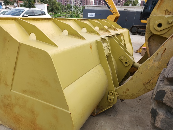 Cat 966F For Sale – 1997 Used Wheel Loader from Japan