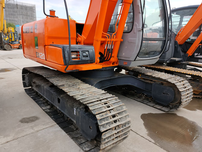 Hitachi EX120 for sale – used Japanese excavator