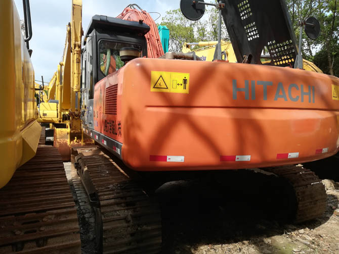 2014 Hitachi ZX240 For Sale – Japan Made, ISUZU Engine, $23,000 FOB Shanghai