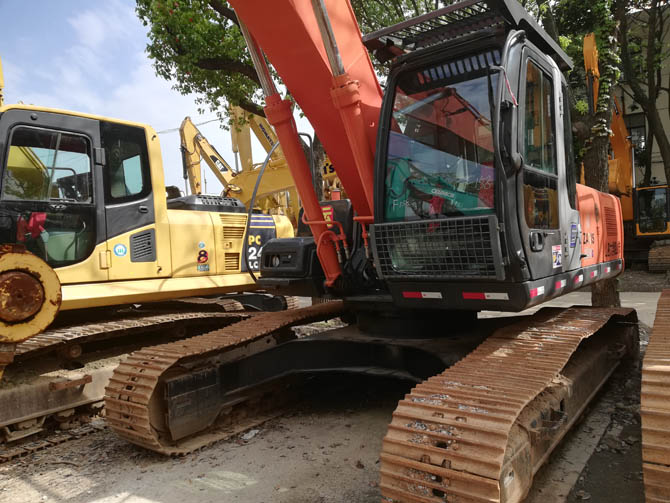 2014 Hitachi ZX240 For Sale – Japan Made, ISUZU Engine, $23,000 FOB Shanghai