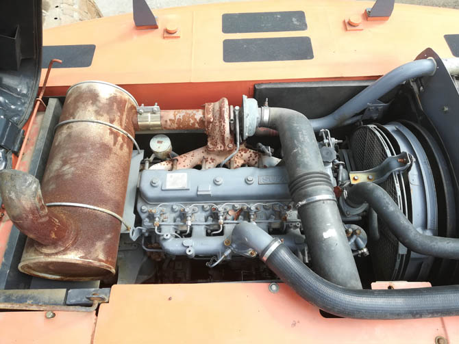 2014 Hitachi ZX240 For Sale – Japan Made, ISUZU Engine, $23,000 FOB Shanghai