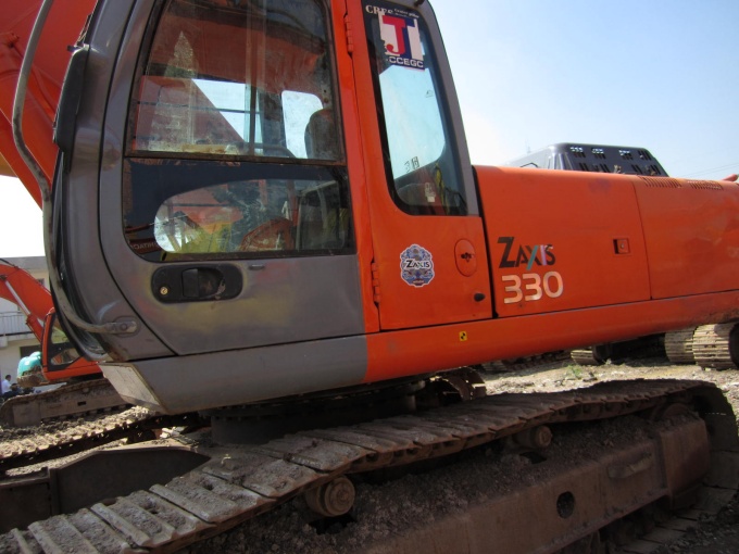 Hitachi ZX330 For Sale - 2014 Used Excavator Made in Japan
