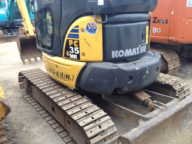 Komatsu PC35 For Sale – Mini Excavator Made in Japan - Rear left side view