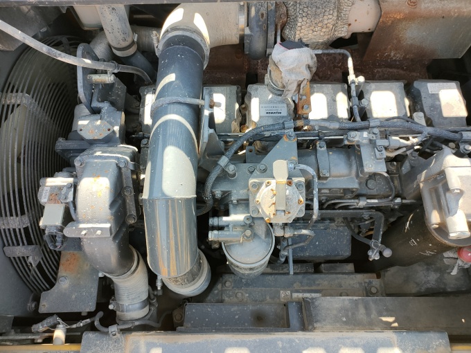 Komatsu PC400-8 For Sale – 5900 Hours – Made in Japan