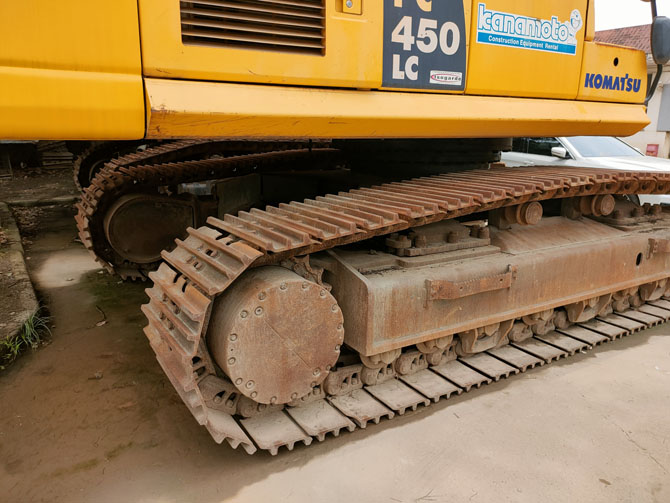 2018 Komatsu PC450LC-8 Excavator For Sale – Original Japanese Engine - Right side view