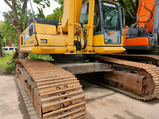 2018 Komatsu PC450LC-8 Excavator For Sale – Original Japanese Engine - Front Right Side view