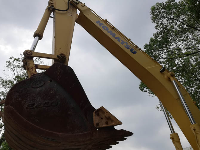 Komatsu PC490LC for Sale – 2020 Japan-Made Used Excavator - Bucket and Boom