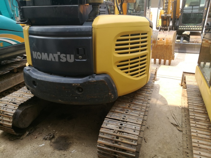 Komatsu PC55MR Mini Excavator for Sale in Excellent Condition - Rear right side view