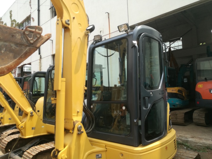 Komatsu PC55MR Mini Excavator for Sale in Excellent Condition - Cabin View