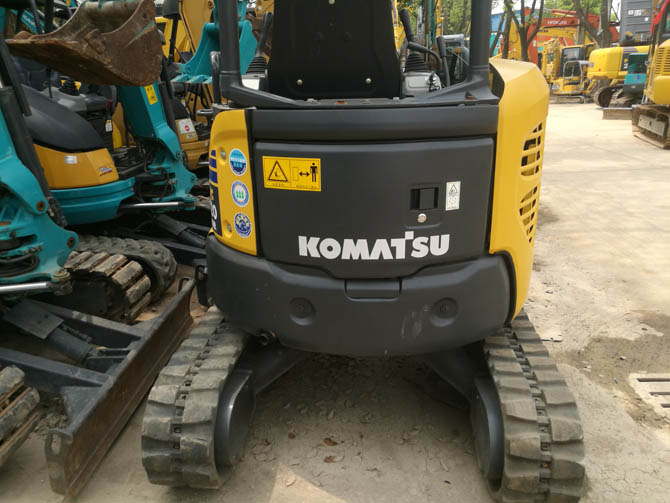 Komatsu PC20 For Sale – Japanese Mini Excavator in Excellent Condition - Rear view