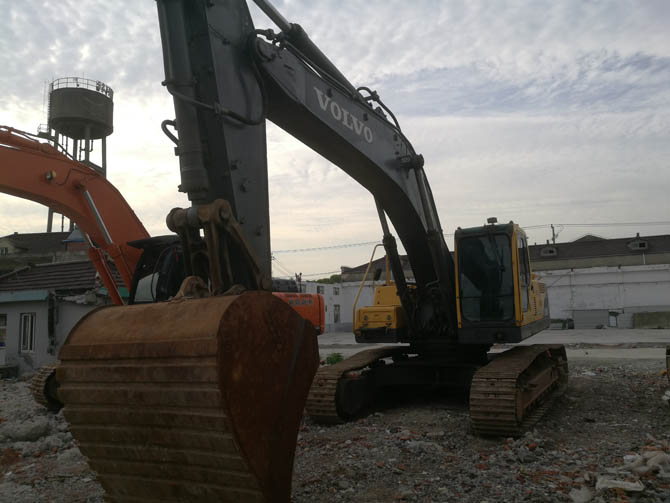 Used Volvo EC360 For Sale – 2012 Model Excavator, Korea Made