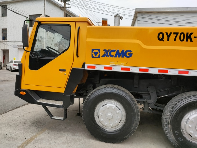 XCMG QY70K 70 Ton Truck Crane 2016 Model –  Excellent Condition - Left side view