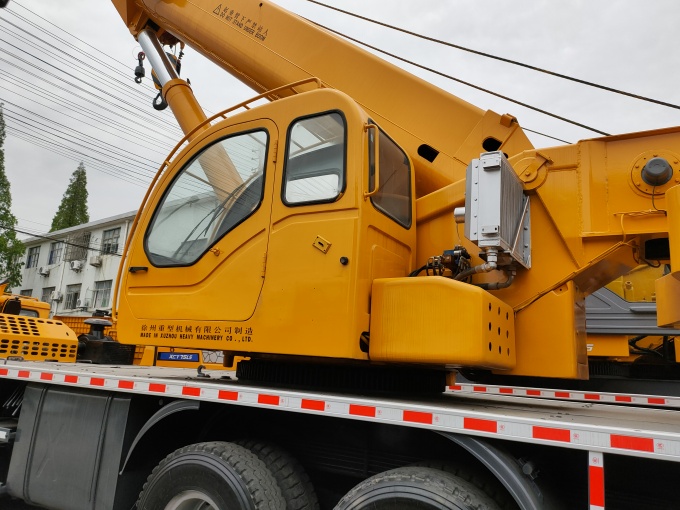 XCMG QY70K 70 Ton Truck Crane 2016 Model –  Excellent Condition - Left side view