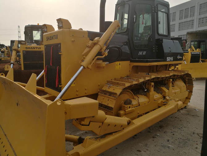 Shantui Bulldozer SD16 for sale – 2021 model, low hours, made in China