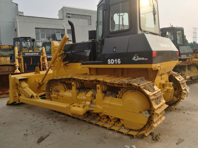 Shantui Bulldozer SD16 for sale – 2021 model, low hours, made in China