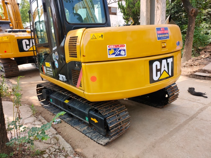 Cat 307D For Sale — Used Caterpillar Mini Excavator from Japan in Excellent Condition