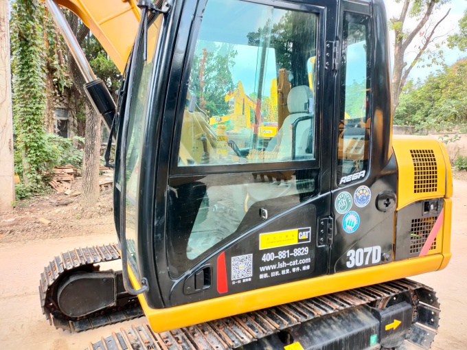 Cat 307D For Sale — Used Caterpillar Mini Excavator from Japan in Excellent Condition