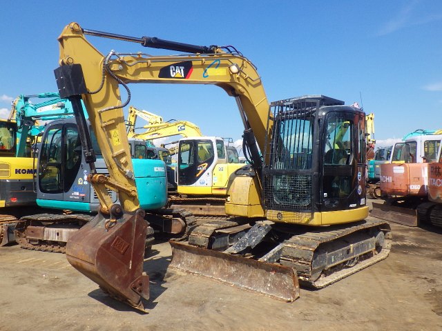 Cat 308D CR excavator 2014 model made in Japan original paint in excellent working condition