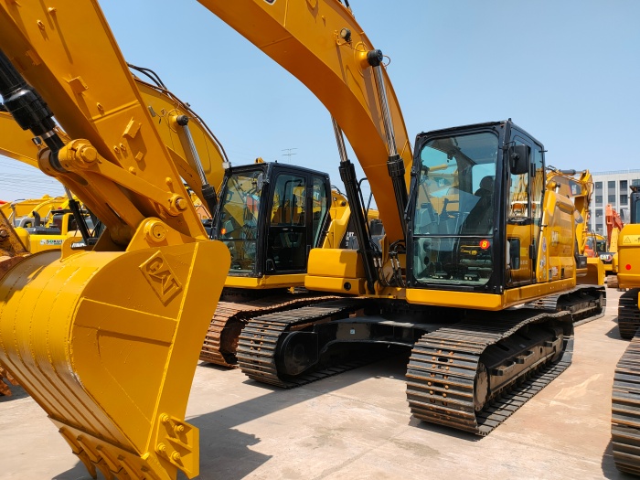 Cat 320GC Excavator for Sale 2021 model low hours made in Japan
