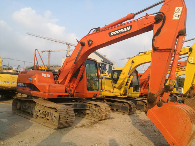 Doosan DH150LC-7 For Sale 2013 model excavator made in South Korea
