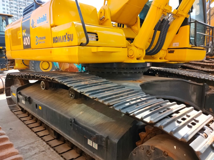 Komatsu PC400-7 For Sale with low hours and excellent working condition