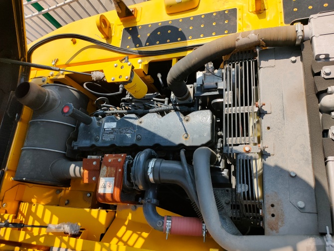 Komatsu PC200-8N1 For Sale in excellent working condition with low hours