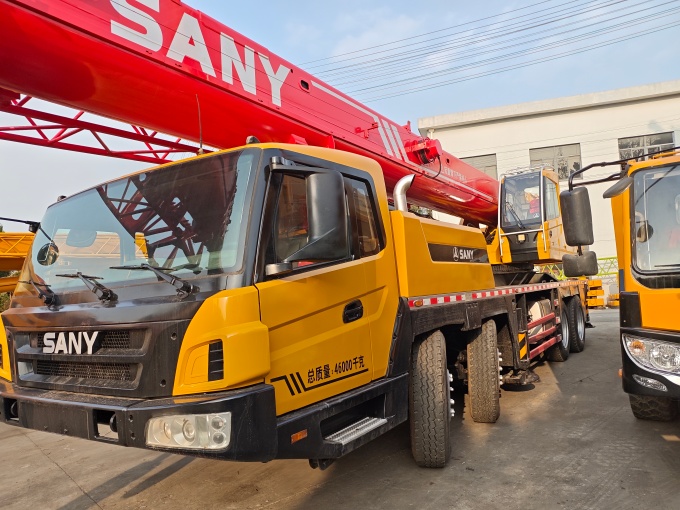 Sany STC800 For Sale 2022 80 Ton Truck Crane Made in China